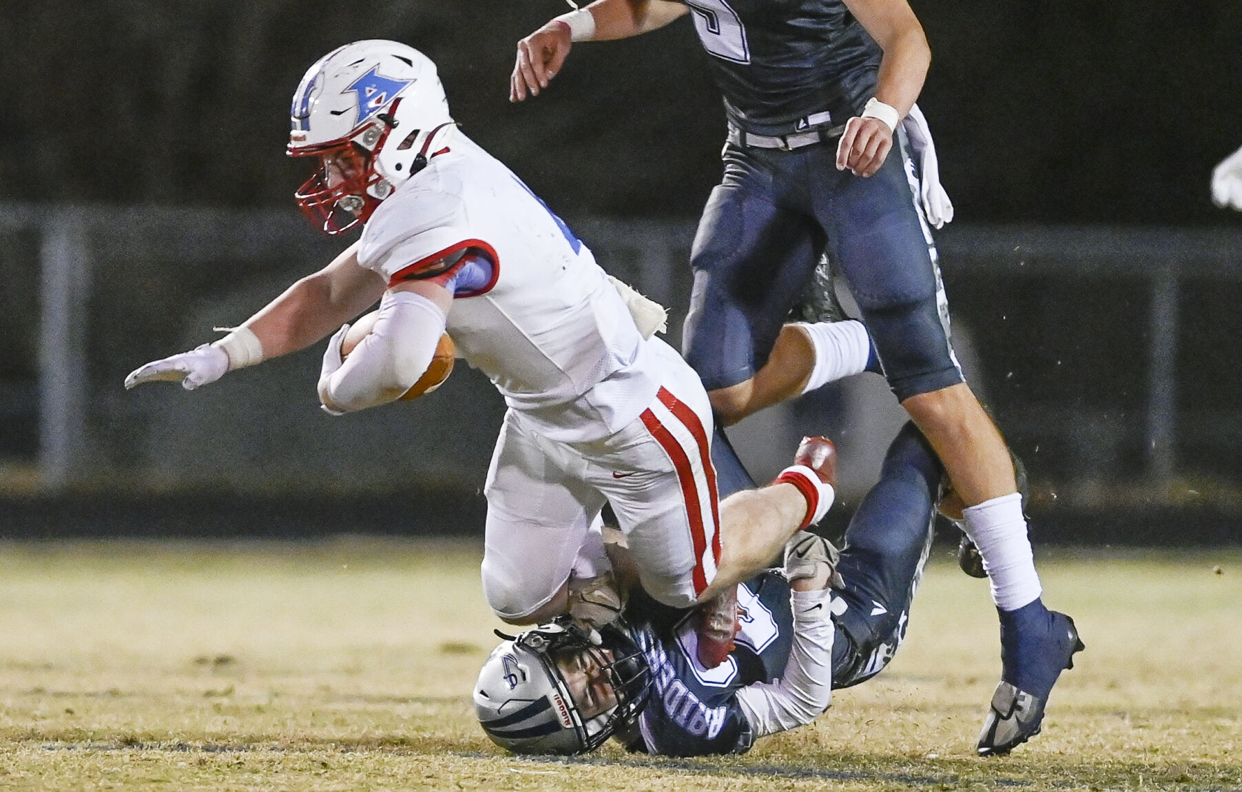 111022-lna-sports-appomattox ftb p6